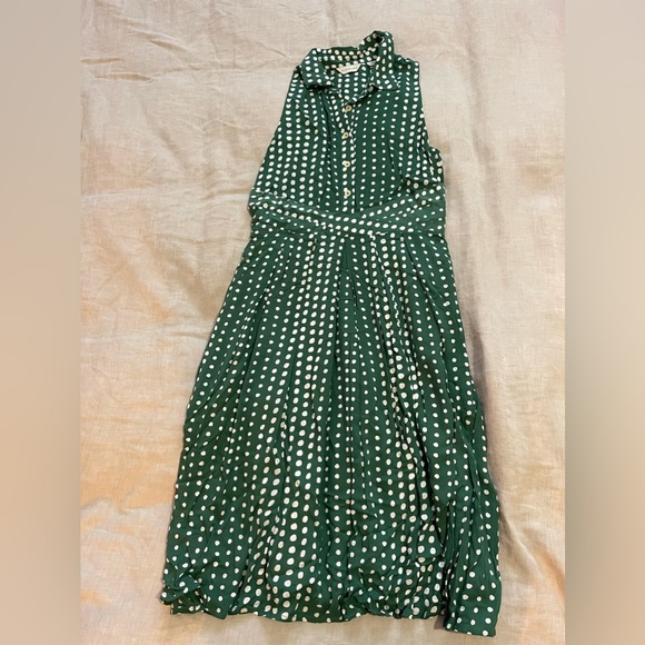Fun Dress from Anthropologie. Polka Dots and Pockets!! - Picture 2 of 4